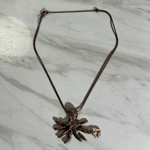 Show the Love necklace - Picture 1 of 3